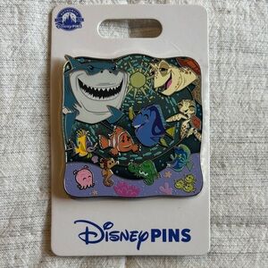 Disney Pins— Finding Nemo cluster pin